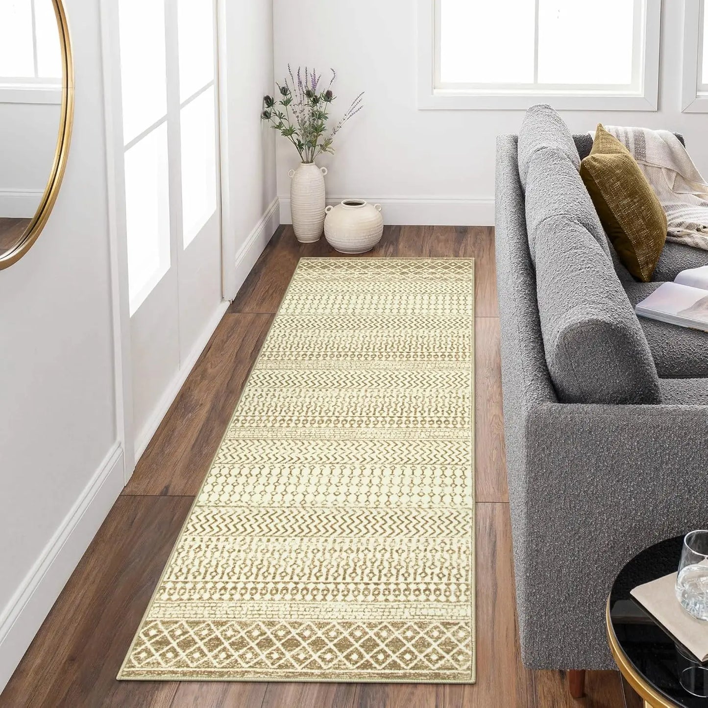 Christmas Red Geometric Rug - American Minimalist, Easy-Clean Entryway Carpet