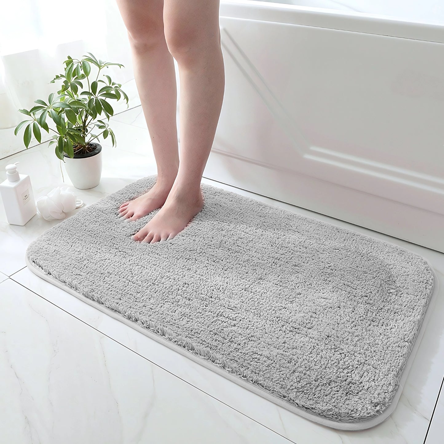 Super Plush Bath Rug - Ultra Absorbent & Non-Slip Bathroom Floor Mat, Machine Washable
