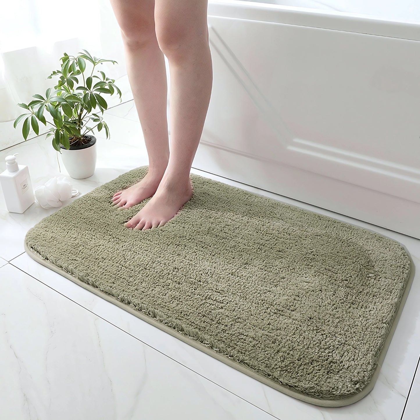Super Plush Bath Rug - Ultra Absorbent & Non-Slip Bathroom Floor Mat, Machine Washable