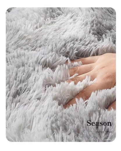 Luxury Plush Rug for Girls Room - Soft & Easy Care Bedside or Living Room Carpet