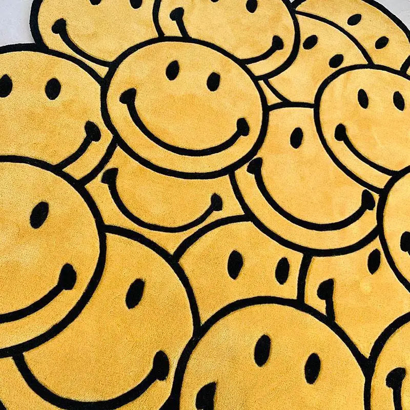 Smiley Face Plush Rug - Irregular Shaped Non-Slip Carpet for Game & Lounge Room