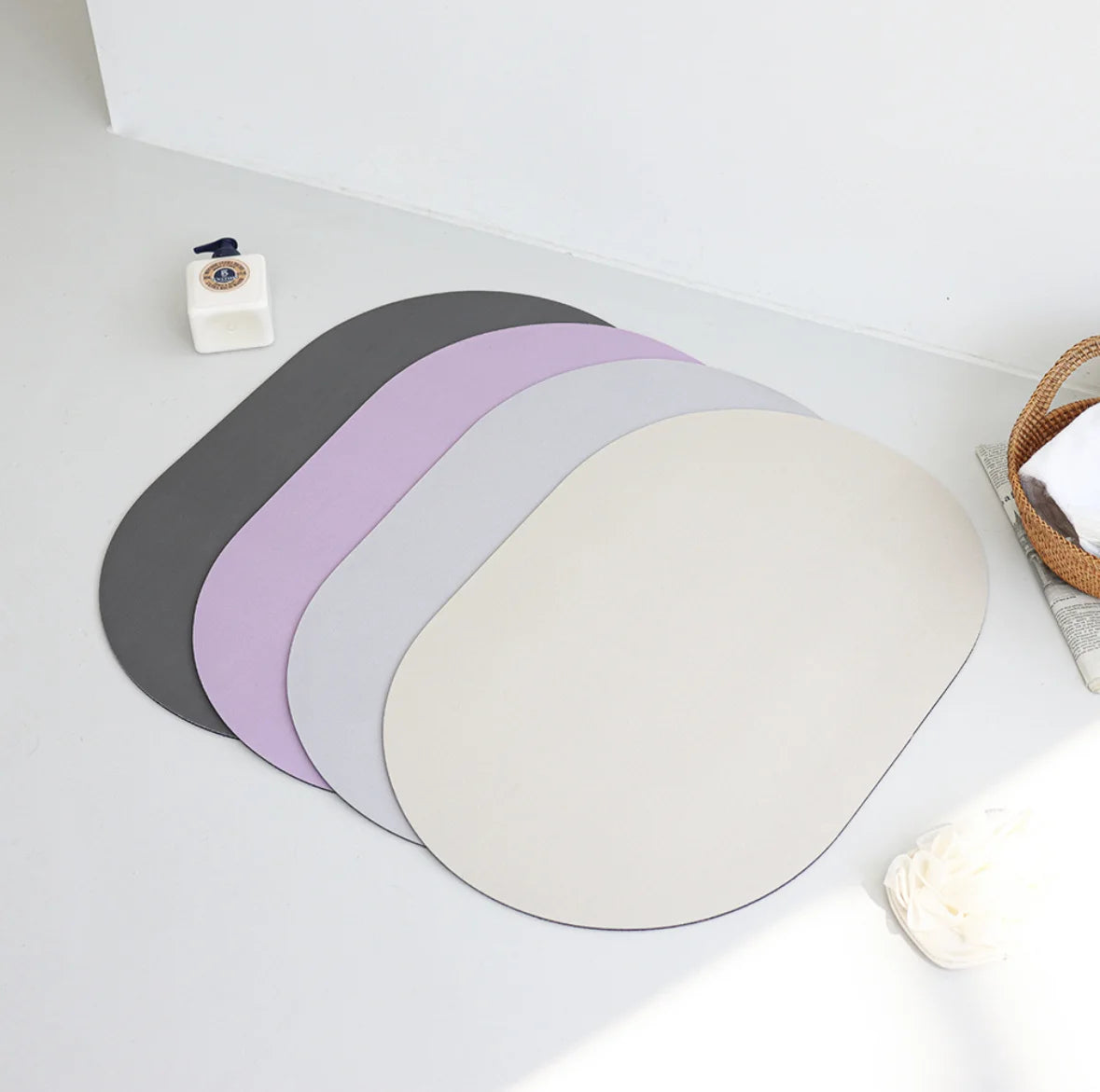 Solid Color Diatomite Bath Mat - Super Absorbent, Quick-Dry & Non-Slip Bathroom Rug