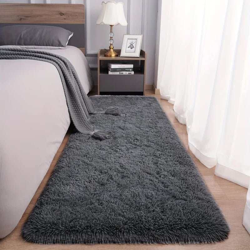 Ultra-Soft Plush Rug - Machine Washable & Durable for Living Room & Bedroom