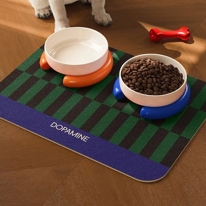 Waterproof Pet Feeding Mat - Oil Resistant, Quick-Dry & Easy Wipe Clean Tray